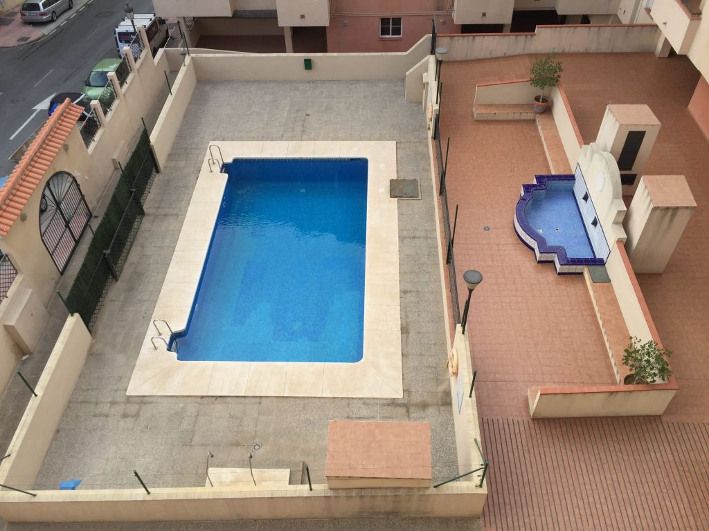 semi-new apartment in urbanization